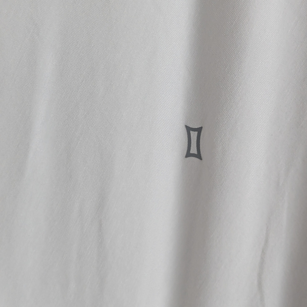 Kit + Ace • Wave Tee - Picture 5 of 7
